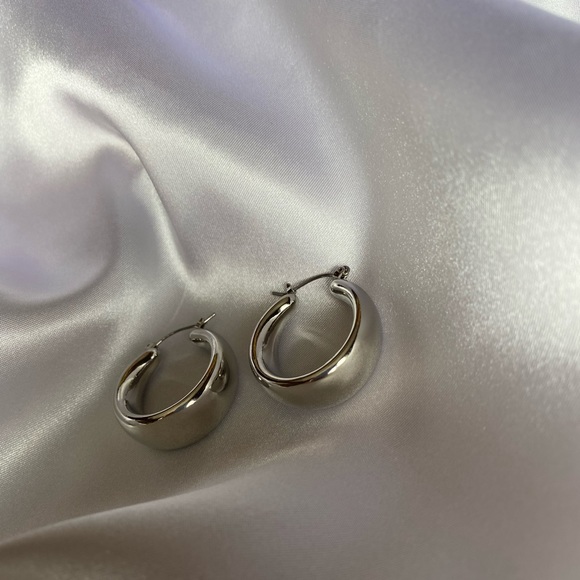 Silver Chunky Hoop Earrings - Picture 1 of 2